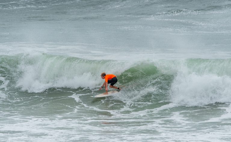 SURF PHOTOS: See who we snapped over the break