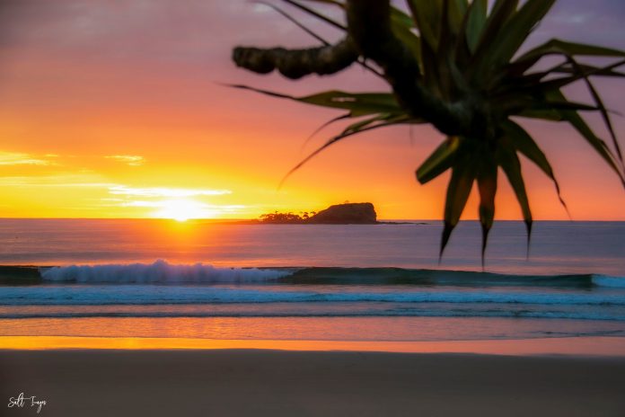 Sunshine-Coast-News-Mudjimba-sunrise-best-Jodie-Price