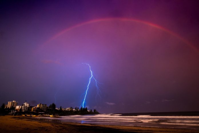 Sunshine-Coast-News-Kings-lightning-Karl-Angell