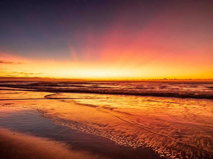 Sunshine-Coast-News-Sunrise-Kelly-McKay