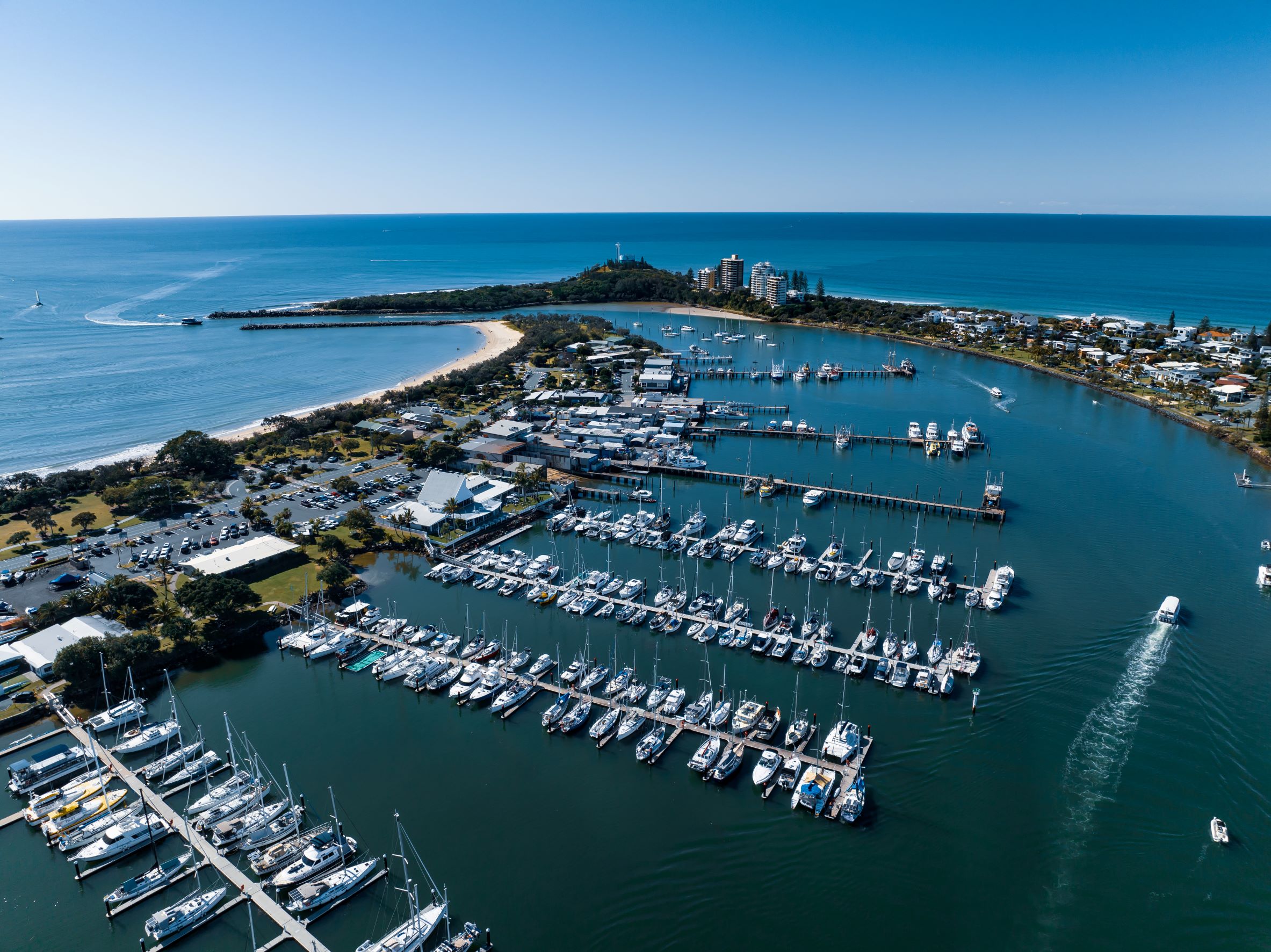 yacht club mooloolaba sunshine coast