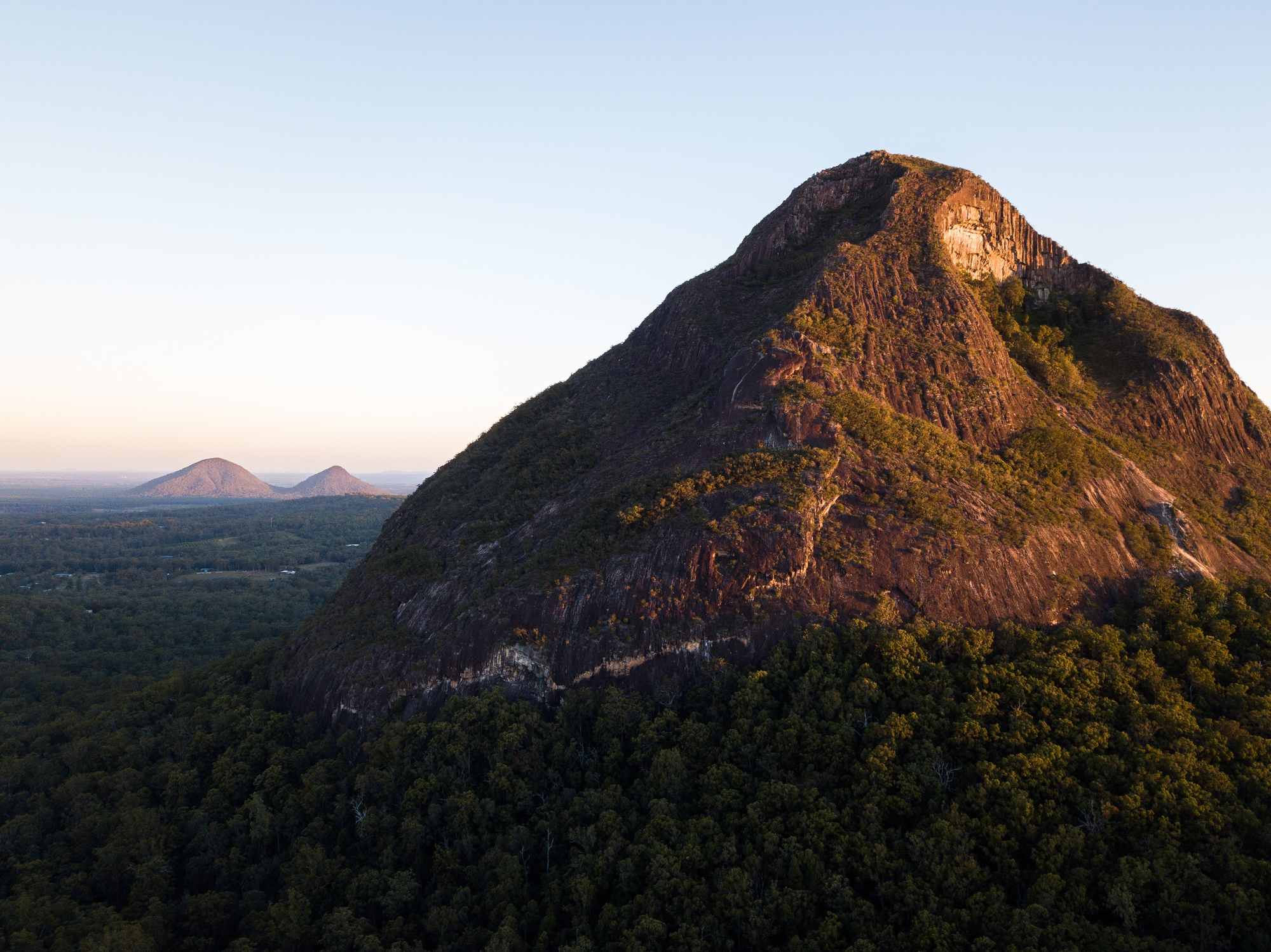 Fires force closure of iconic mountain