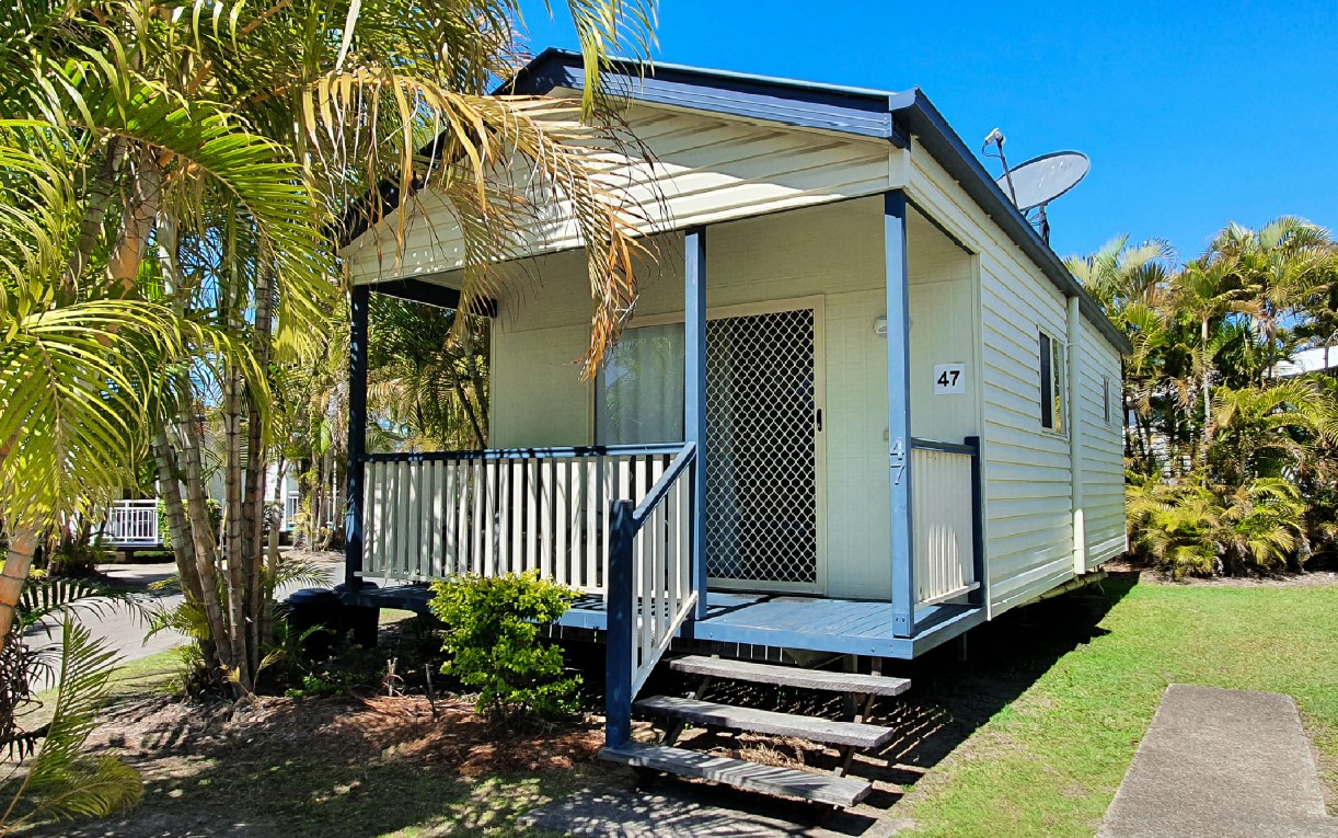 Beach cabins could be relocated for proposed tourist park