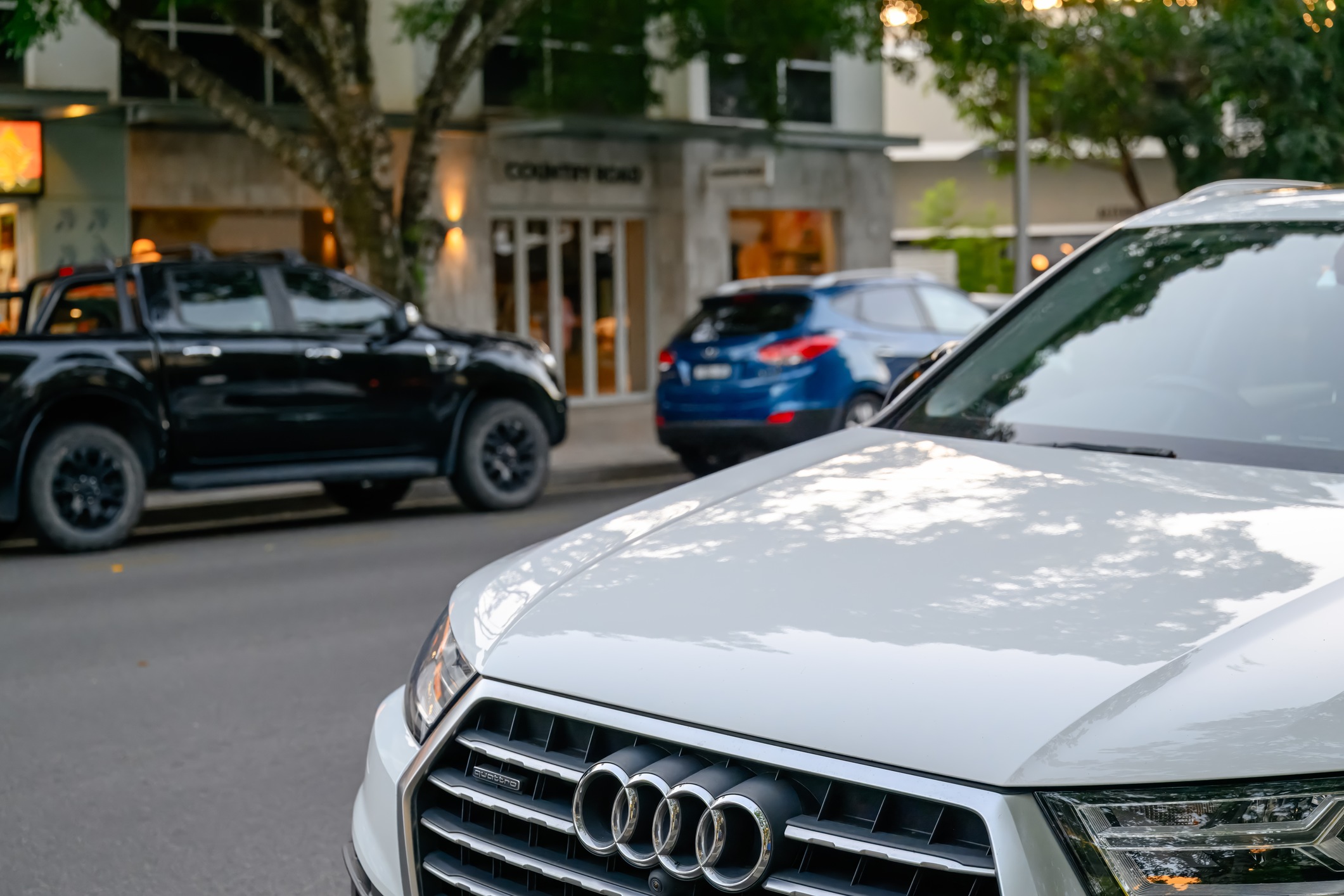 Cars parked in Hastings Street. Picture: Shutterstock.