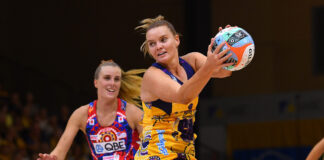 Lightning star Steph Fretwell catches the ball and looks to pass. Picture: AAP.