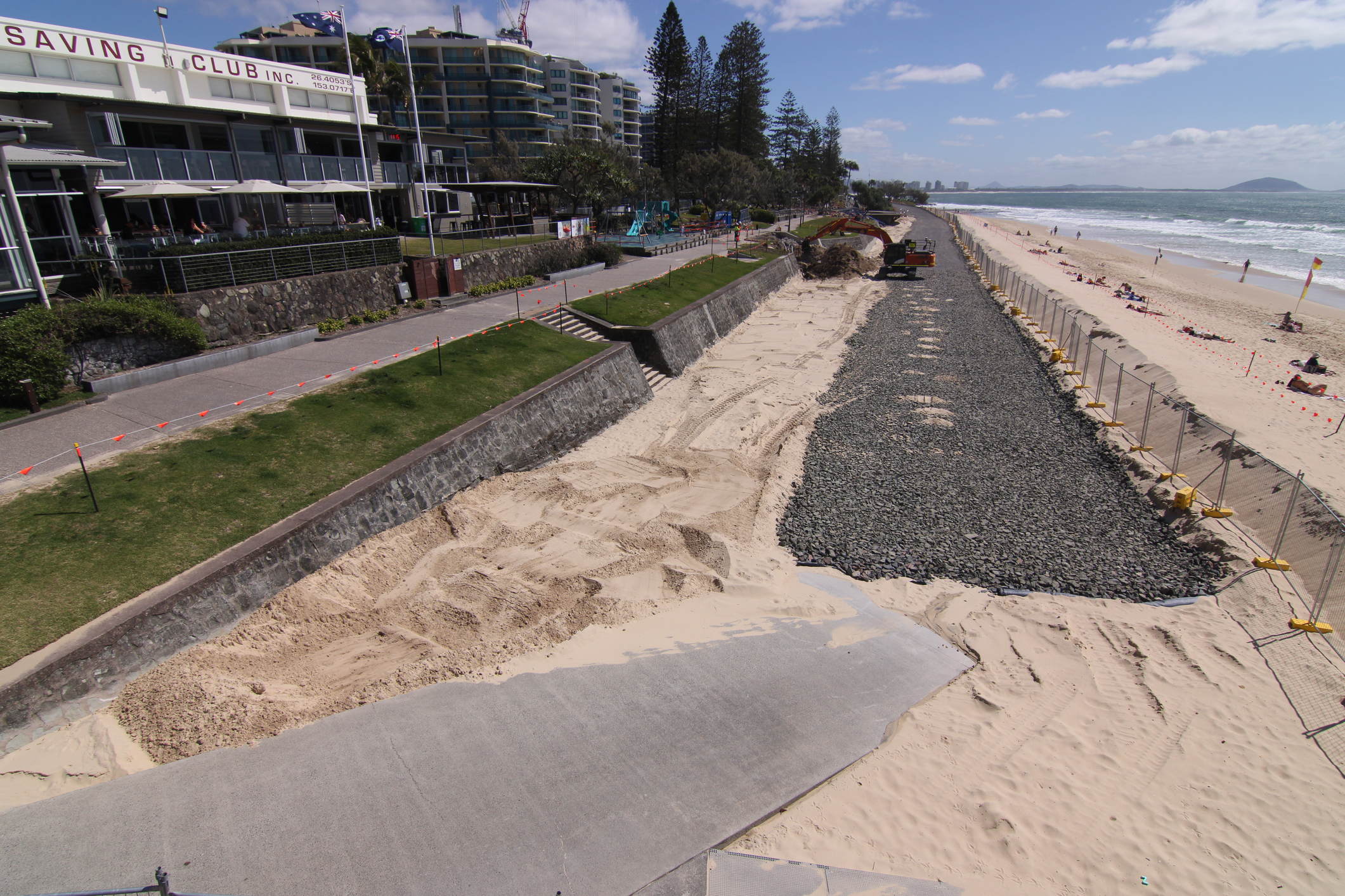 Work ramps up on seawall project at main beach