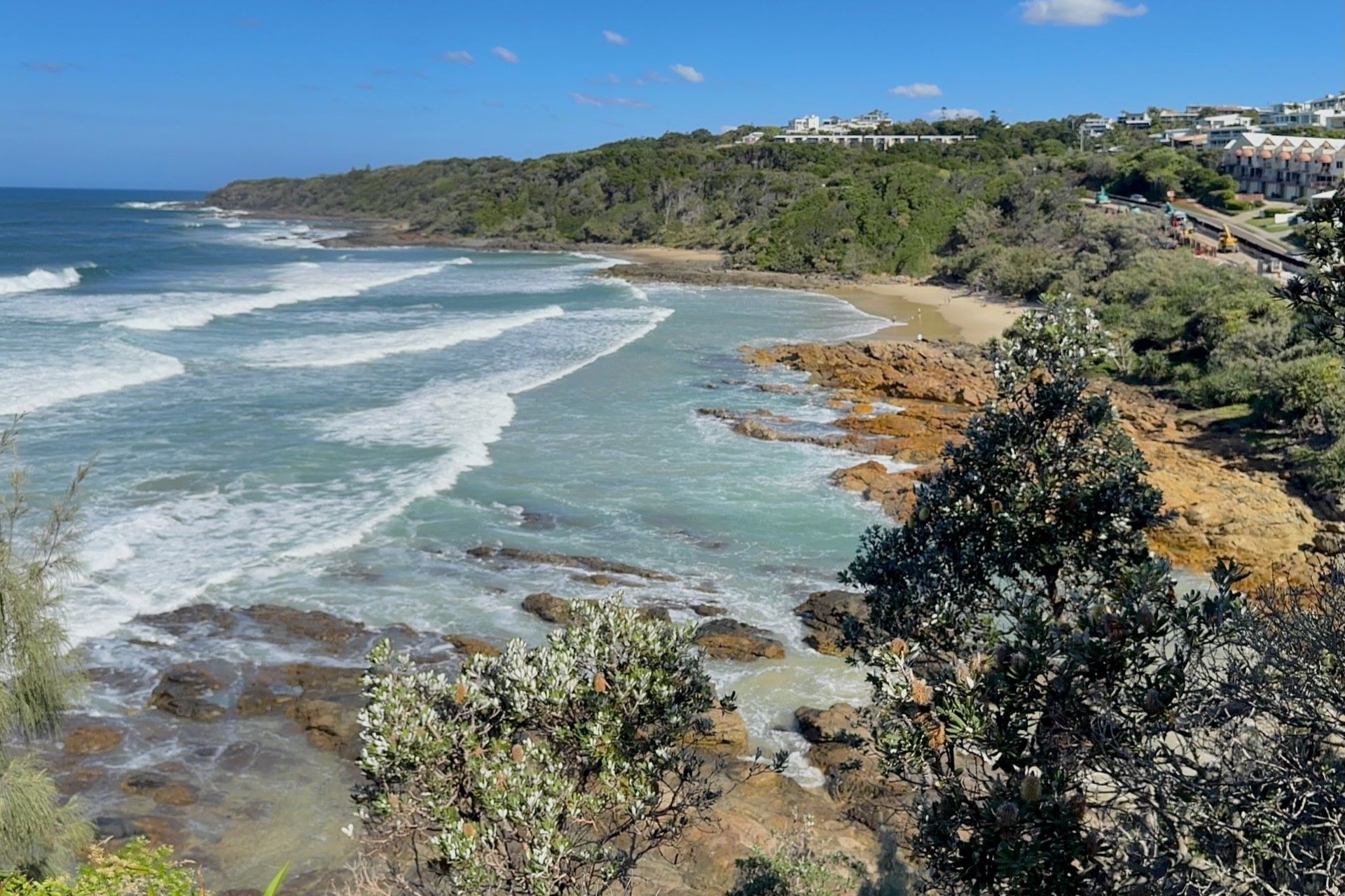 Photo of the day: rolling waves