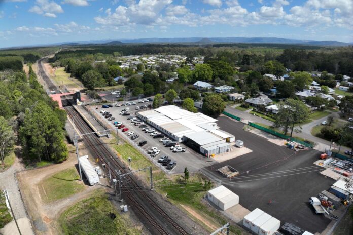 The site compound, near Barrs Road.
