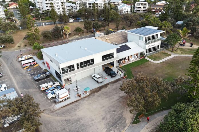 SCN291025 kawana surf club 03