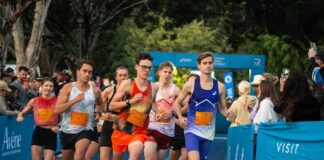 Runners in the Noosa Half Marathon.