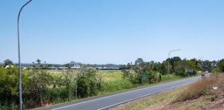 The site of the proposed service station, viewed from the motorway. Picture: Design + Visual Communication, Project Urban.