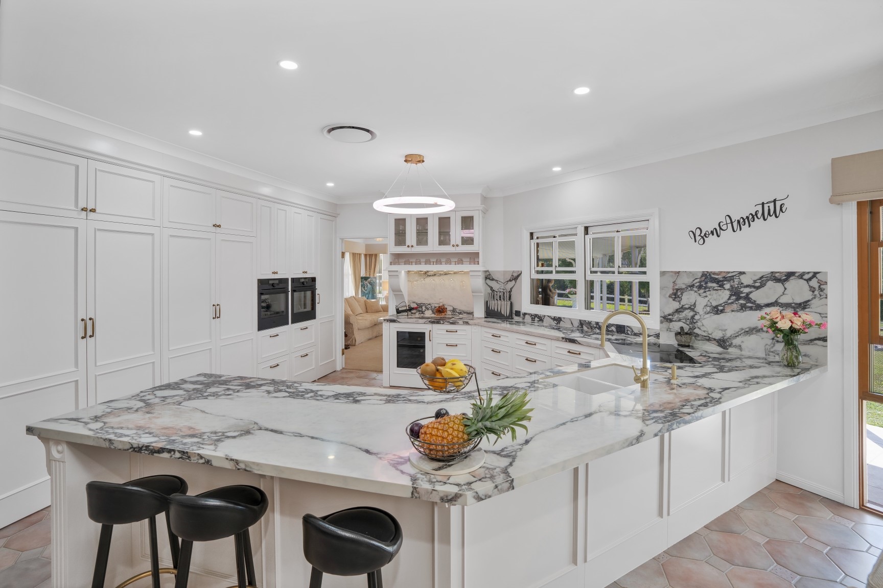 Chef's kitchen at 420 Mary Valley Rd, Gympie.