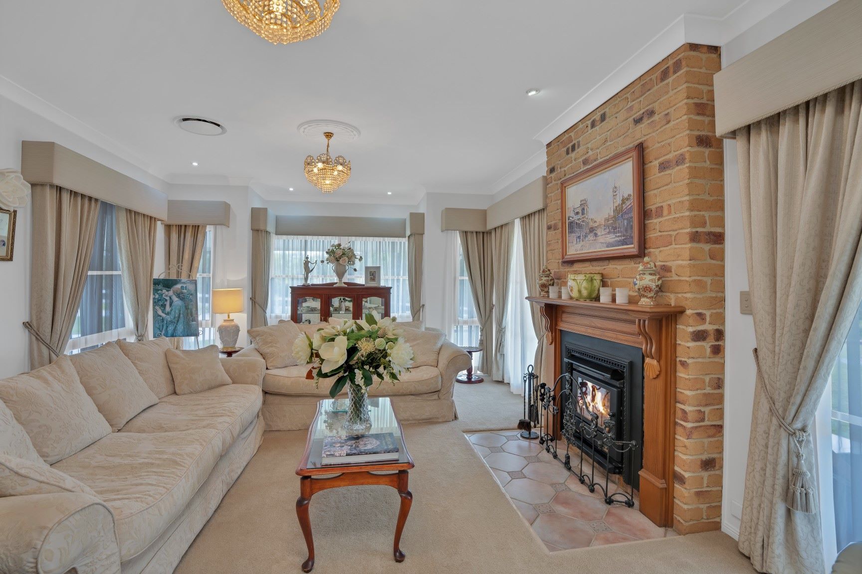 One of Calico Lodge's stately living areas.