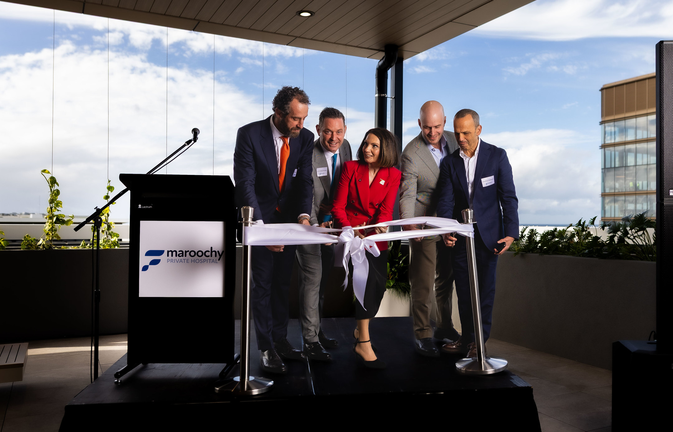 Tom Patrick, Daevyd Rodda, Mayor Rosanna Natoli, Joe Coory and Jonathon Edelstein at the official opening of the Maroochydore Private Hospital.