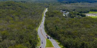 Eumundi-Noosa Road, looking north towards Noosa.