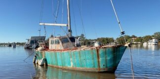 An abandoned vessel on Noosa River.