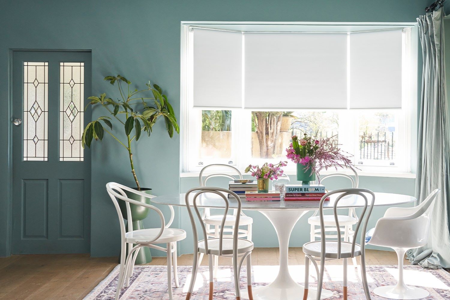 Carpet Court motorised blinds in a kitchen