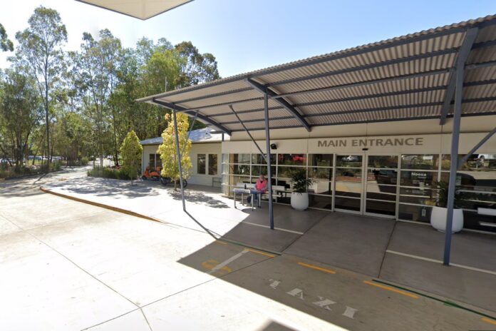 The entrance to Noosa Hospital.