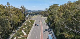 An artist's impression of the Third Avenue extension looking to Nicklin Way.